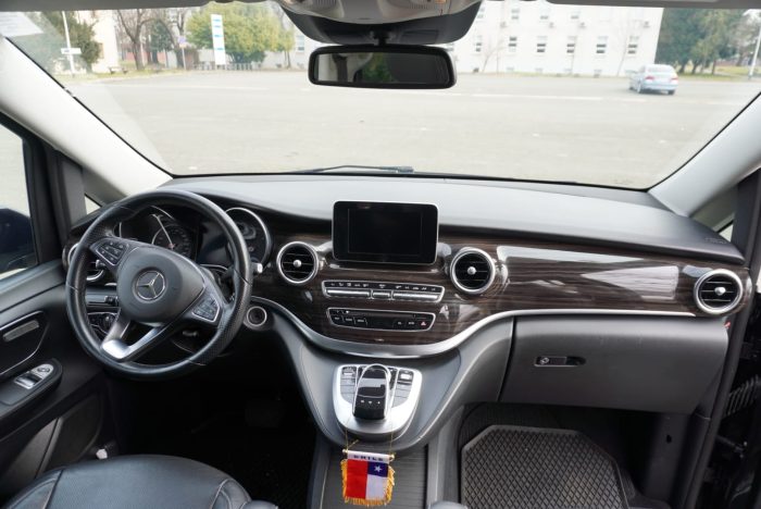 Mercedes V 250d (7)